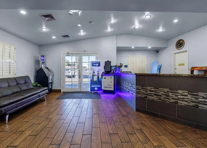 Studio 6 Suites Flagstaff, Az * Flagstaff