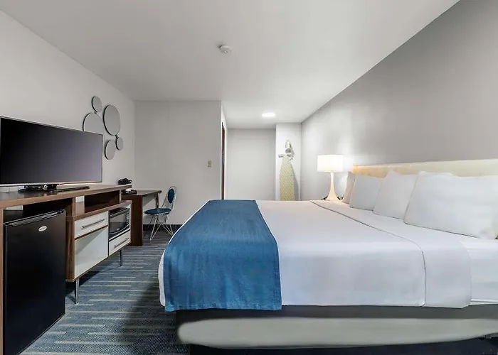 Studio 6 Suites Flagstaff, Az * Flagstaff